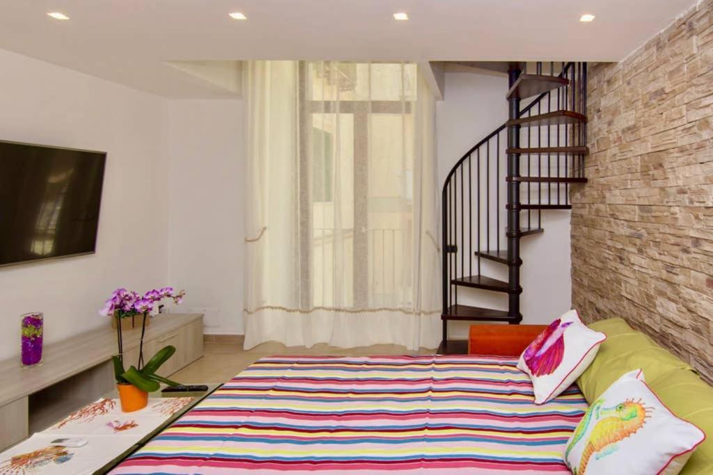 Sara Luxury Apartament 2 Sorrento Exterior photo